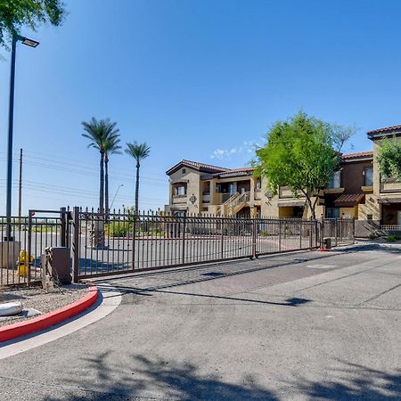 Mesa Condo With Private Patio And Grill Pool Access! Buitenkant foto