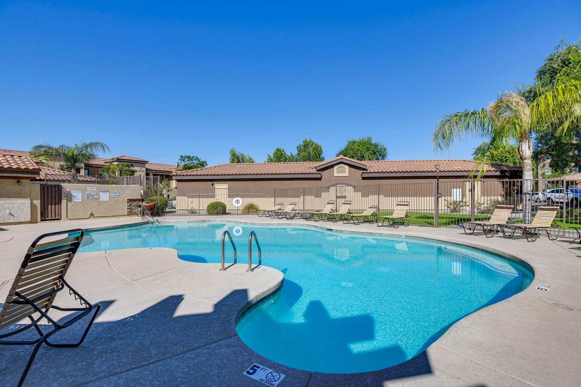 Mesa Condo With Private Patio And Grill Pool Access! Buitenkant foto