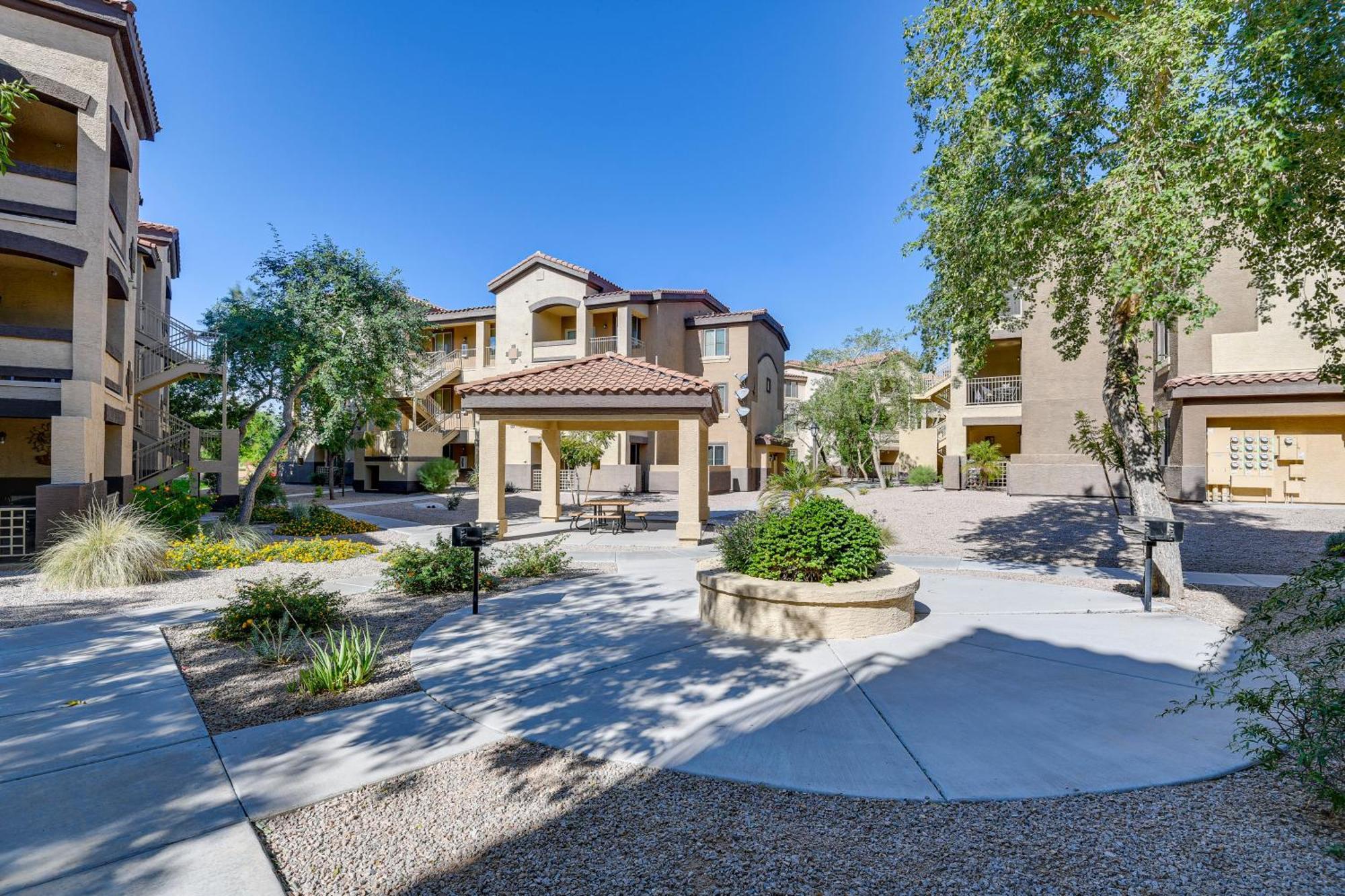 Mesa Condo With Private Patio And Grill Pool Access! Buitenkant foto